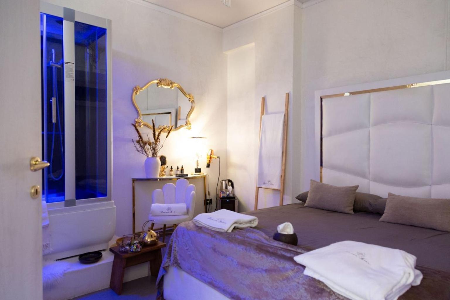 Femme Noir Luxury Spa Experience San Nicola La Strada Bagian luar foto